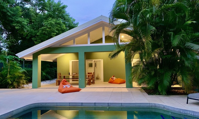 Palm Beach Estates Maison | Casa Pipa - Superbe maison en bord de plage avec terrasse de yoga et piscine