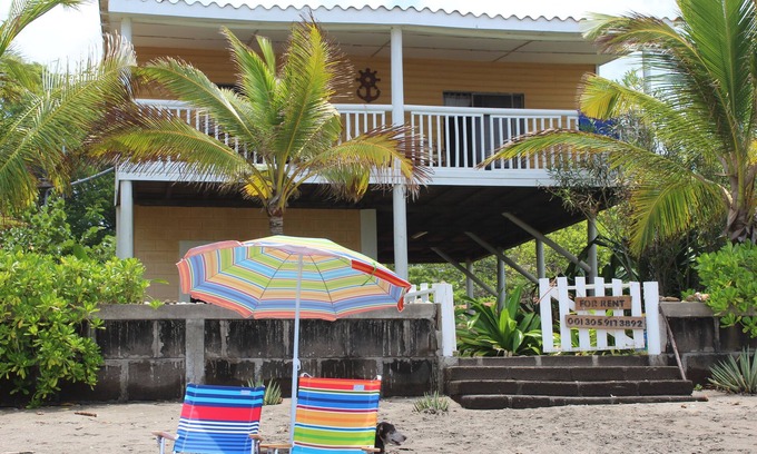 San Diego Maison | Casa Playa San Diego. En face de la maison se trouve une des meilleures vagues Nic.