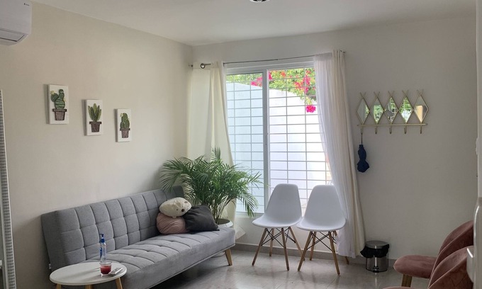Merida Municipality Maison | Casa Puerta del Sol ☀️Cozy 2bedroom Wifi. AC and TV