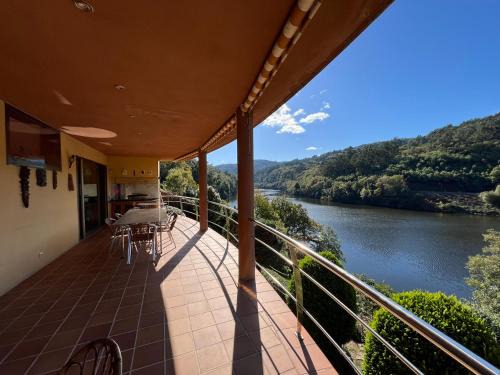 Cortegada Maison | Casa Río Miño CORTEGADA