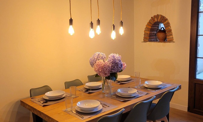 Los Corrales de Buelna Maison | Casa Reformada en Pleno Corazón de Cantabria Para Disfrutar en Familia