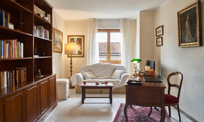 Sant'Andrea Appartement | Casa Renata free covered private parking