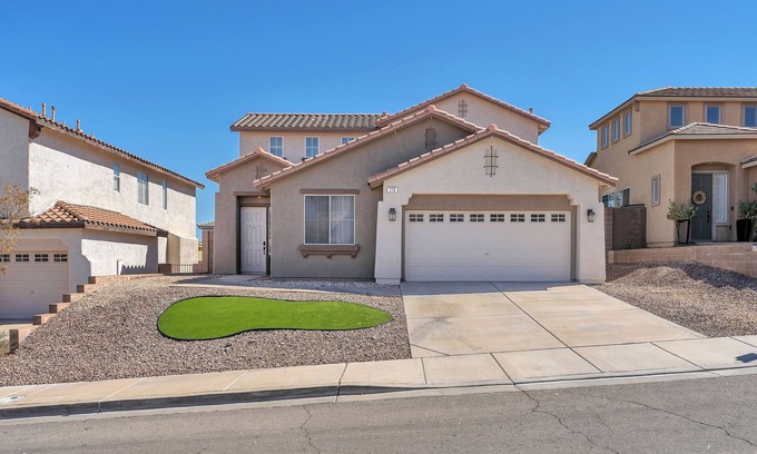 McCullough Hills Maison | Casa Rocky Star 3-bedroom 3 bath house w/AC in Henderson