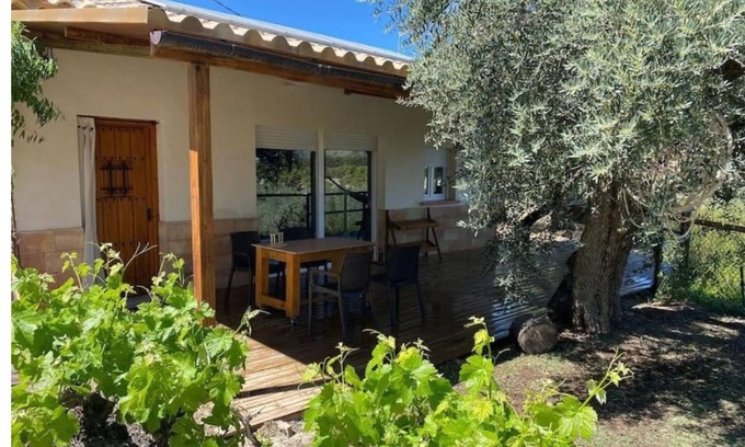 Moratalla Chalet De Ski | CASA RUIBELLA, special for families (pet friendly).