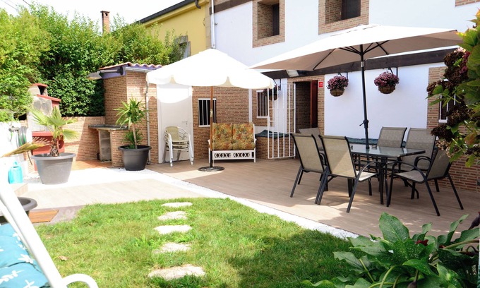 Castillo Siete Villas Maison | Casa Rural con Piscina a 2 km de la Playa