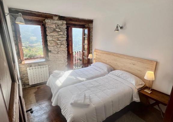 Armano Maison | Casa Rural Basiver - Habitación Pico Samelar