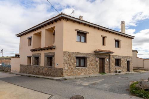 Mediana de Voltoya Maison | Casa Rural Camino De Avila