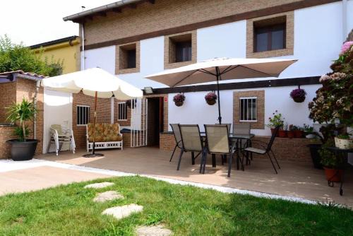 Castillo Siete Villas Maison | Casa rural cerca a playas