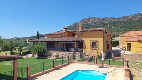 Sierra de Fuentes Maison | Casa rural Dalia