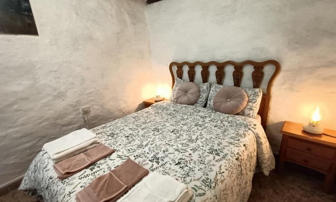 Agulo Maison | Casa rural en el Parque Nacional de Garajonay en la Isla de La Gomera, Alonso y Carmen