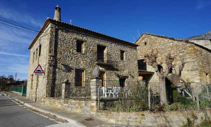 El Pueyo de Araguas Maison | Casa Rural La Escuela