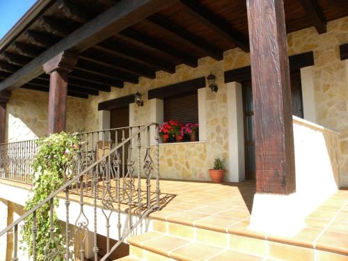 Zarzuela del Monte Maison | Casa Rural Paula