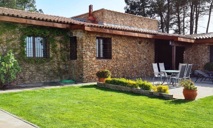 Monesterio Cottage | Maison rurale Sierra de Aguafría. Idéal pour les familles et / ou amis, animaux domestiques.