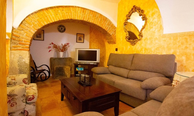 Botija Cottage | Appartement rural Villa Vieja del Tamuja pour 8 personnes