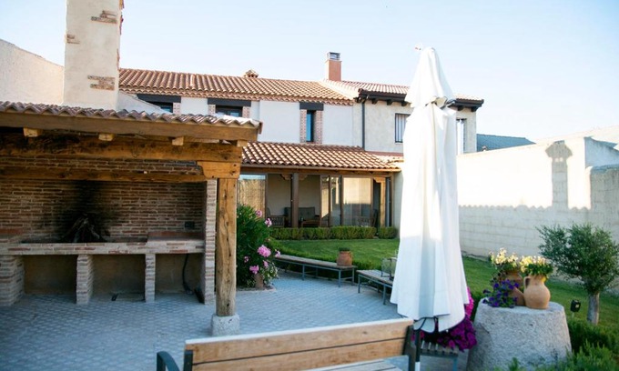 Sardon de Duero Maison | Casa Rural Zacarías