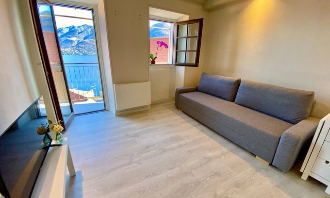 Cannobio Maison | Casa Spasù: enchanting view 5 minutes from Cannobio