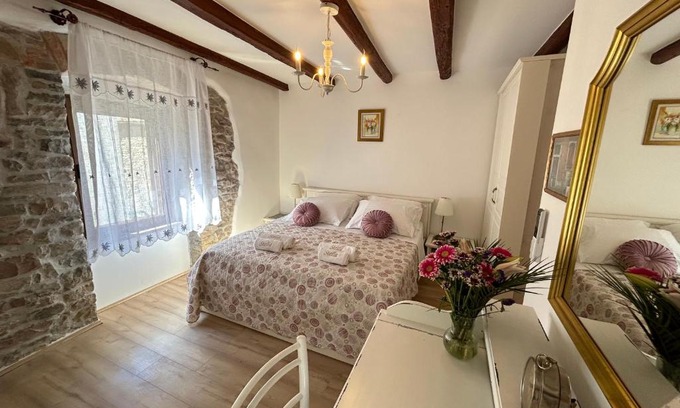 Draguc Maison | Casa Stella