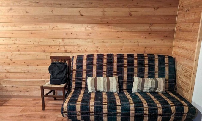 Bellino Maison | Casa su due Piani, Animali Benvenuti, nel Cuore di un Borgo Occitano