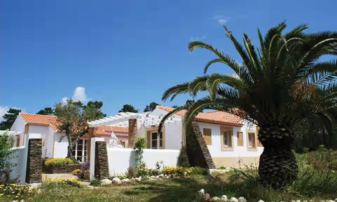 Samouqueira Villa | Casa Swagatam, Pearl at the Atlantic coast. Family and pet friendly.