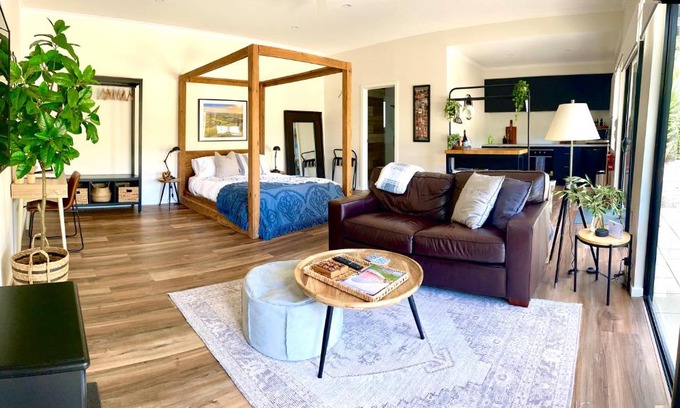 McLaren Flat Maison | Casa Swift