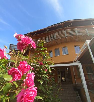 Turda Maison | Casa Tudor Turda
