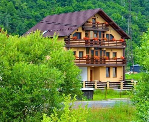 Giulesti Maison | Casa Vădeanu