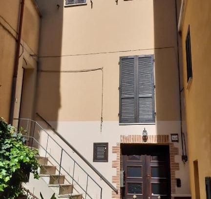 Petrignano Maison | Casa Vacanze Amira, al Centro dell' Umbria !