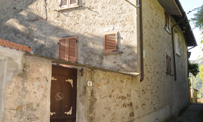 Stazzema Maison | Casa Vacanze Casa Lola Ideale per gli Amanti Della Natura e del Trekking,