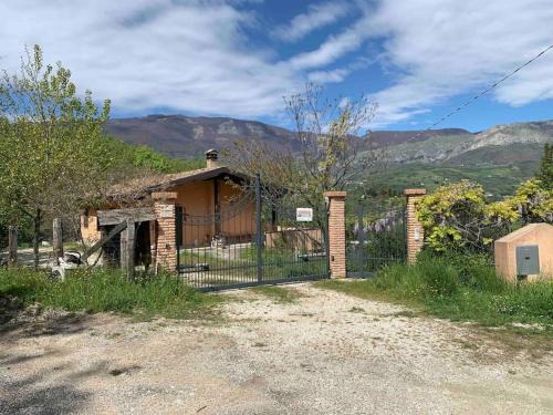 Civitaquana Maison | Casa vacanze Oro viola