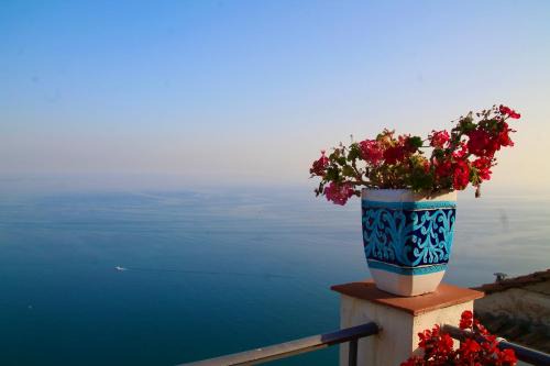 Raito Appartement | Casa vacanze ' TRA CIELO E MARE '