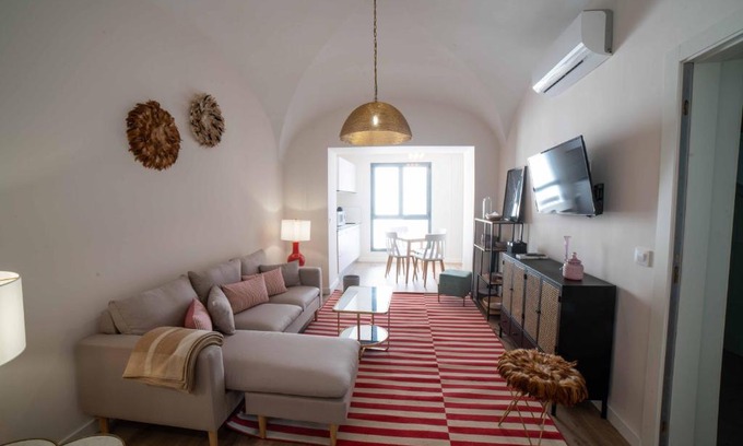 Margallo Appartement | CASA VALDES 16, APTO. 2