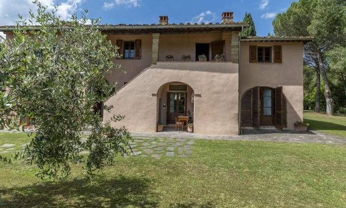 Pergine Valdarno Maison | Casa Vecchia Toscana - apartment with swimming pool
