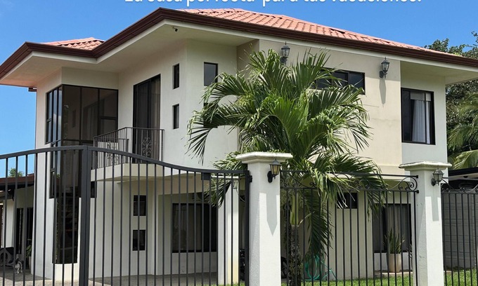 Damas Maison | Casa Veranera – Family Retreat with Private Pool, 20 min from Manuel Antonio
