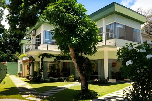 Arraial d'Ajuda Maison | Casa Verde - Cinco suítes, cond. piscina,1.3km do centro