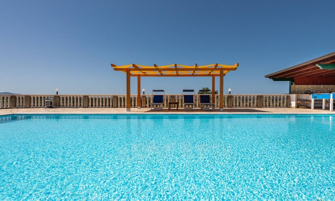Sant'Anna Arresi Villa | Casa 'Villa Wollow' avec piscine privée, grand jardin, climatisation & Wi-Fi