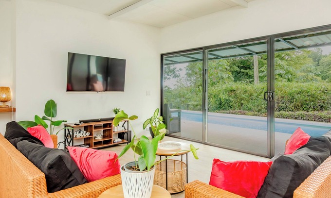 Ciudad Cortes Maison | Casa Voces Del Cielo - 3-bedroom house in Provincia de Puntarenas with WiFi, AC