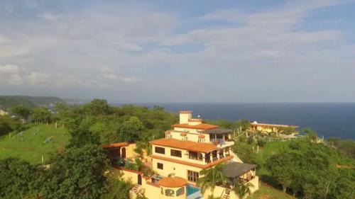 Puerto Angel Maison | Casa Xcaanda, oceanfront with private pool