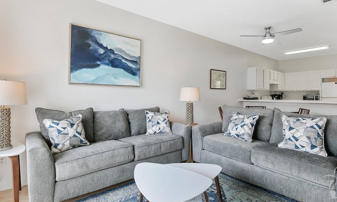 WaterSound West Beach Copropriété | CasaAzalea-2BR/2BA Pool+Golf Cart-3min to Beach!