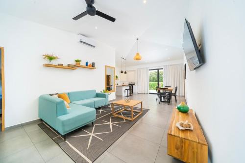 Playa Grande Maison | CasaBlanca with Pool, 5 min from the Ocean
