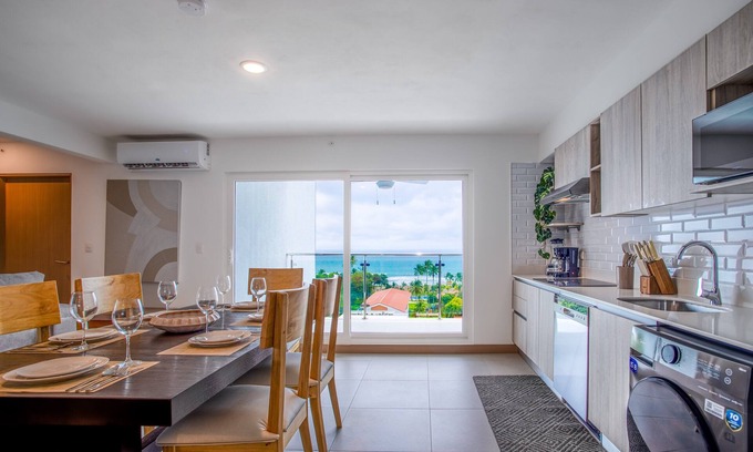 Cerro Plano Appartement | CASAGO 1102, BRAND NEW RENTAL with Spectacular Ocean Views