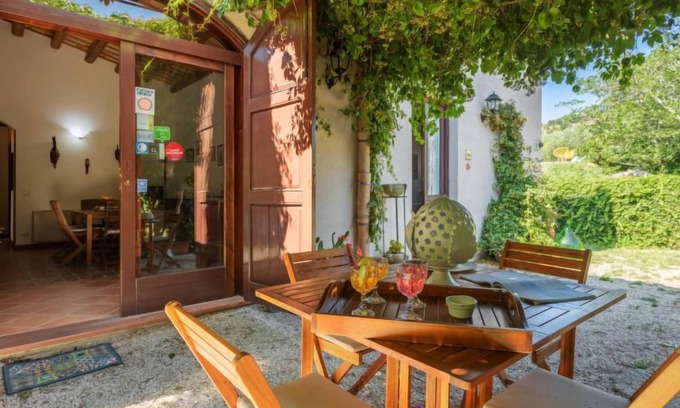 Buseto Palizzolo Maison | Casale Colomba by Interhome