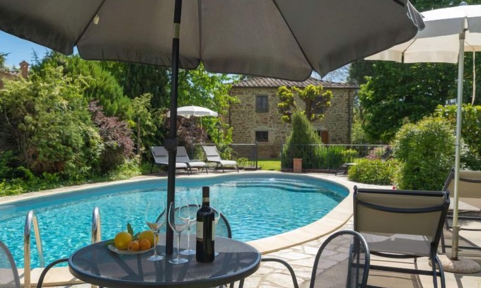 Civitella in Val di Chiana Maison | Casale il Giglio by Interhome
