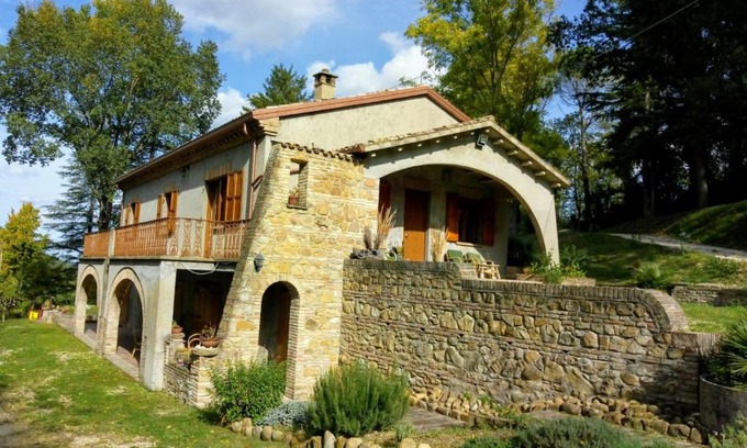 Mombaroccio Appartement | Casale La Pineta