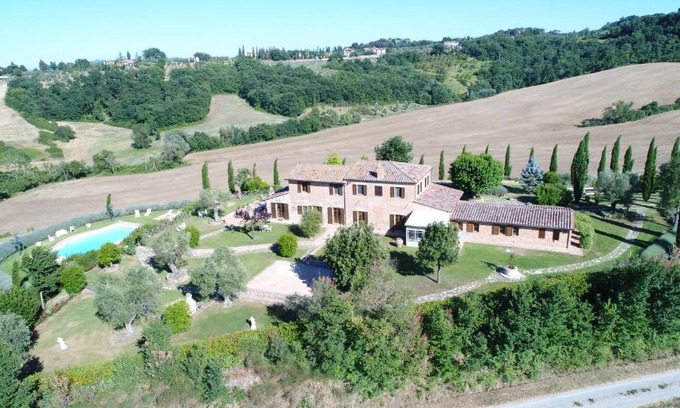 Chiusi Villa | Casale Rosino