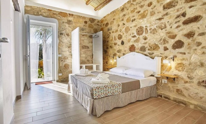 Ummari Appartement | Casale Sammartano by L.A.Apartments - Appartamenti Rosa e Jessica