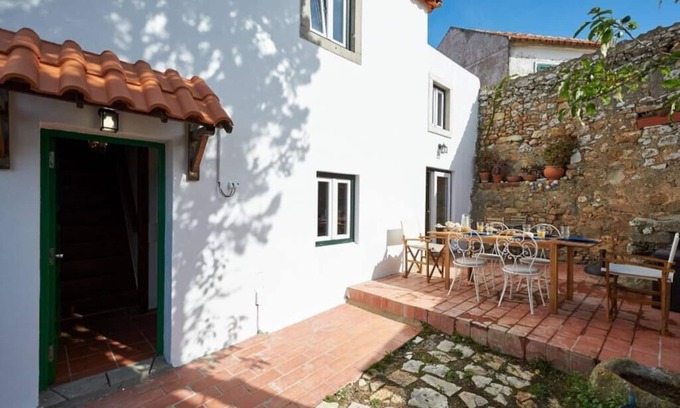 Azoia Cottage | Quirky Cottage près de Sintra & Cascais - 6 personnes