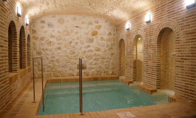 Hita Maison | Casas de Valois