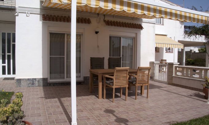 Sant Carles de la Rapita Appartement | Casas Sitori 5 appartement dans un petit complexe privé sur la plage!