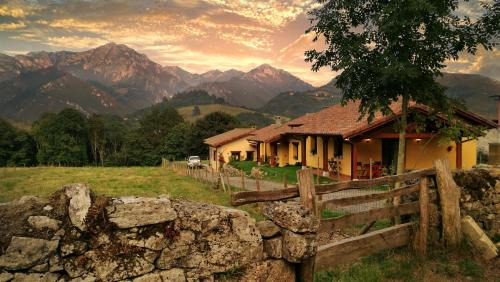Margolles Maison | Casas Rurales Entrecastaños