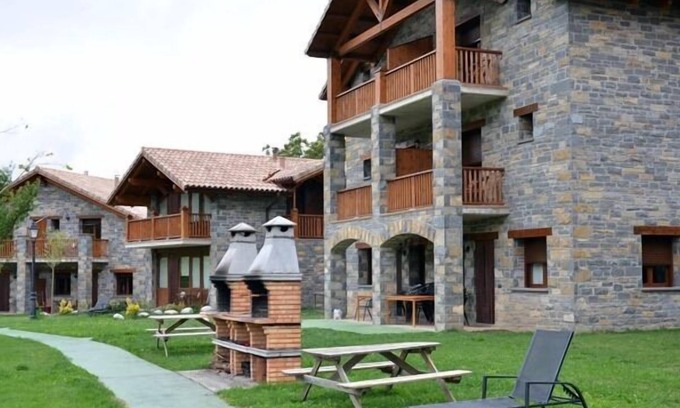 Puertolas Cottage | Casas rurales La Ribera pour 8 personnes